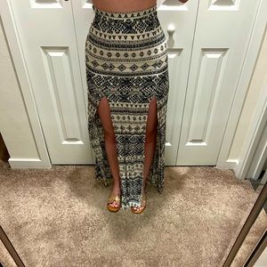 Maxi skirt
